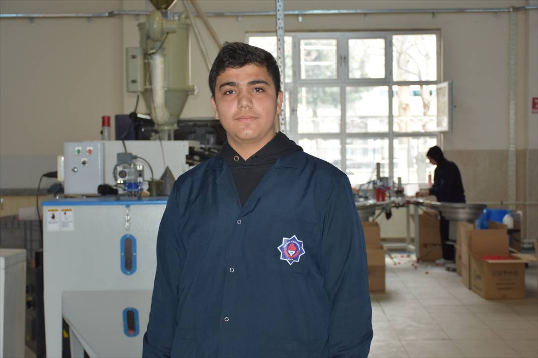 Konya’nın öğrencilerine para kazandıran lisesi 8